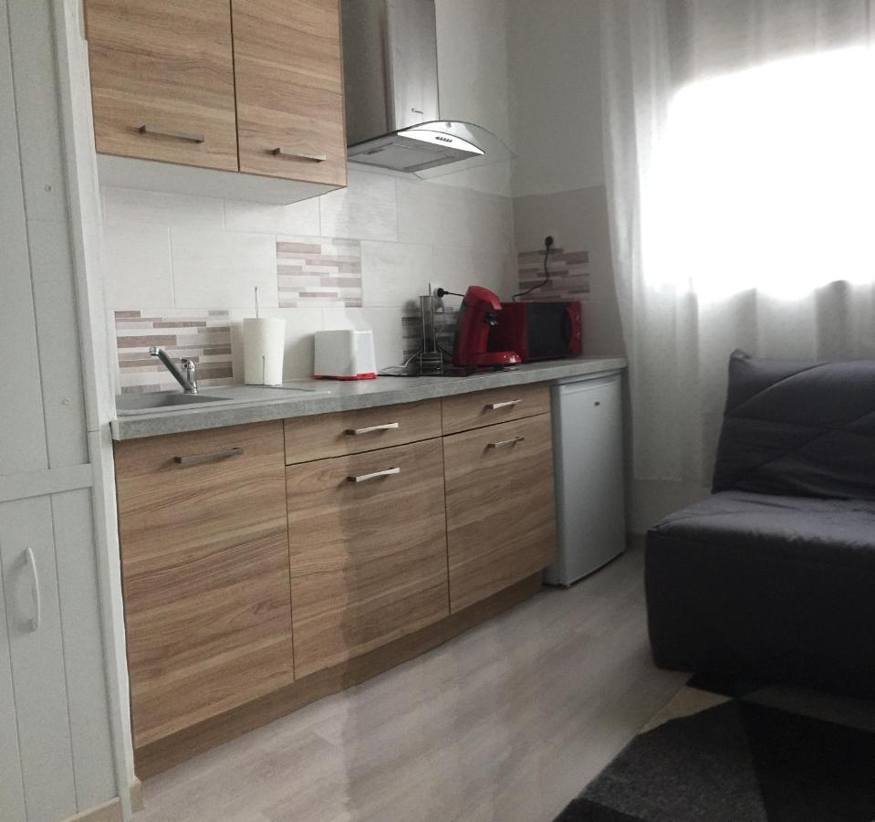 Appartement 12 Aire-sur-lʼAdour Exterior foto